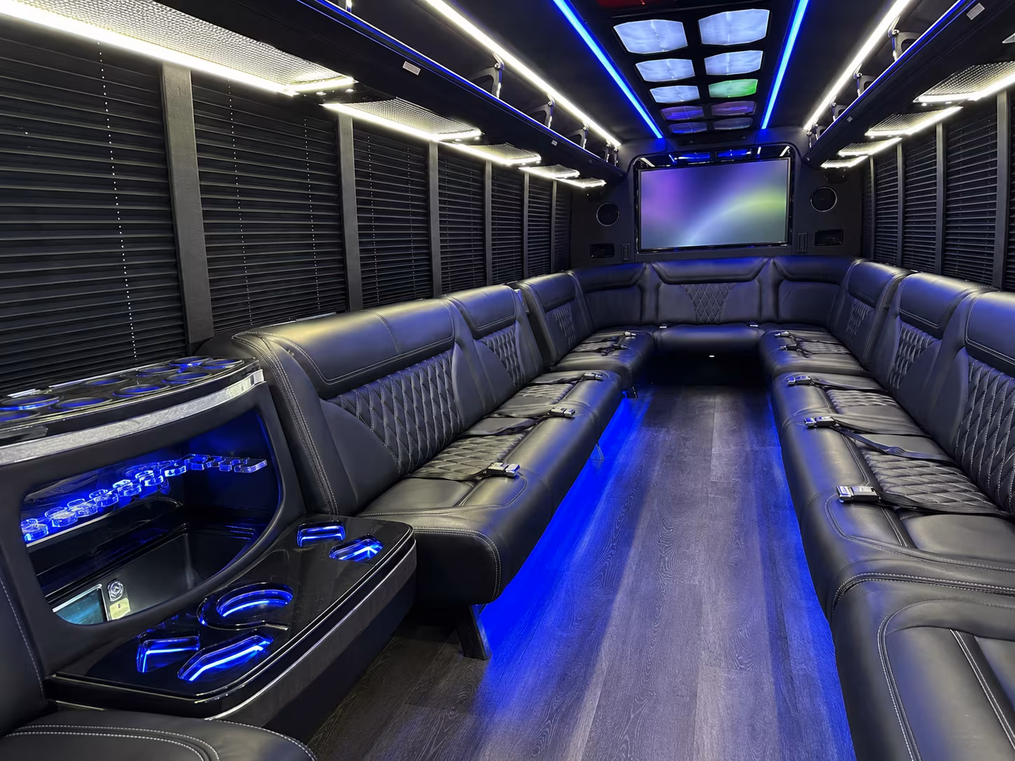gloucester 20 passenger party bus inside