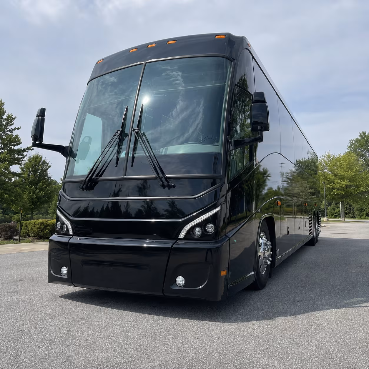 gloucester 56 passenger charter bus