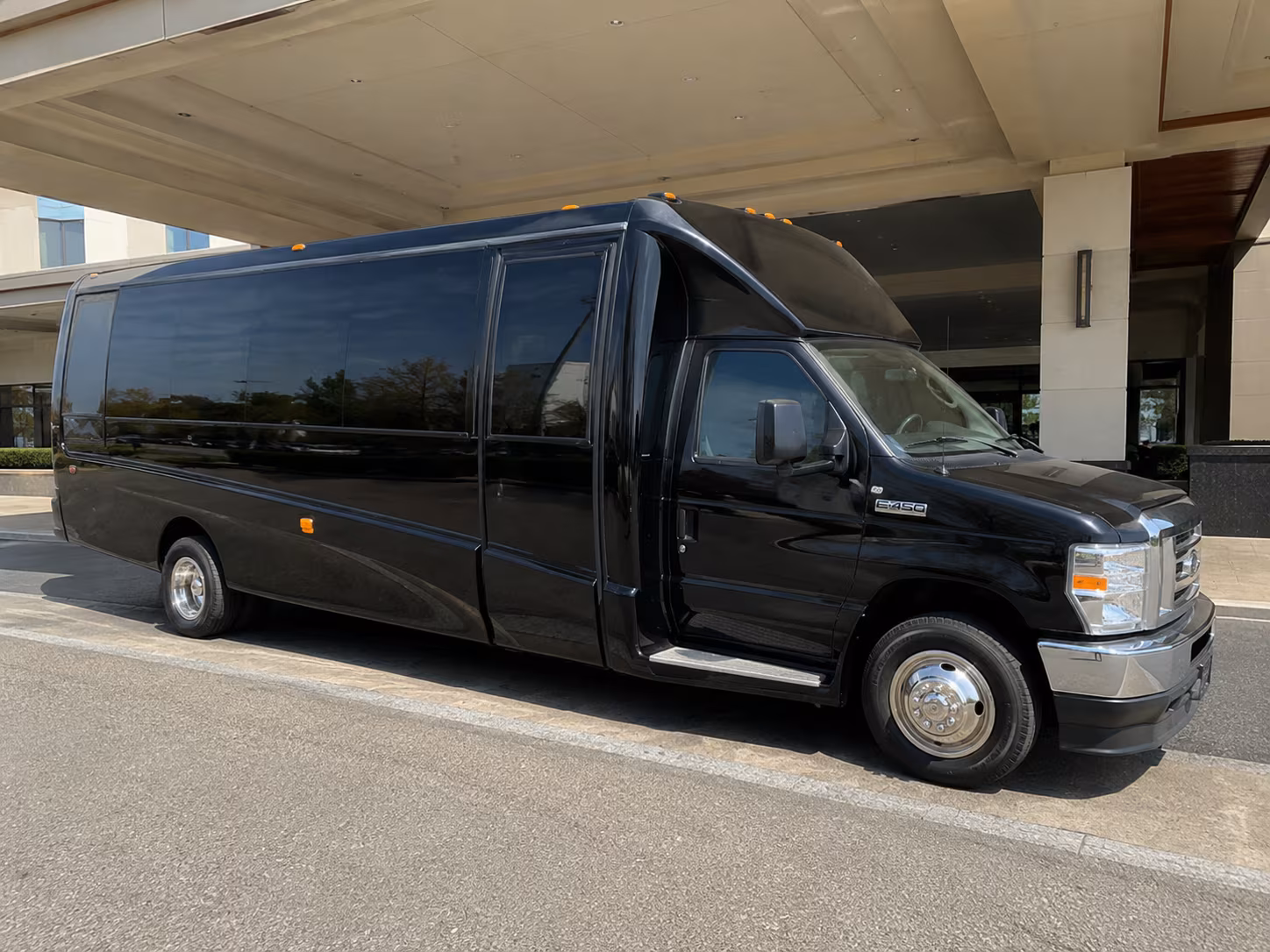 gloucester city holiday party bus rental