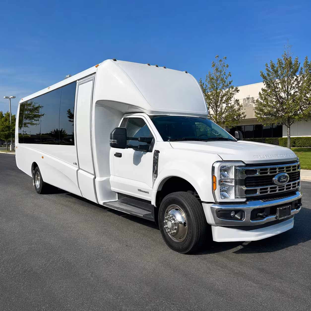 minibuses for small corporate groups and executive shuttles in gloucester