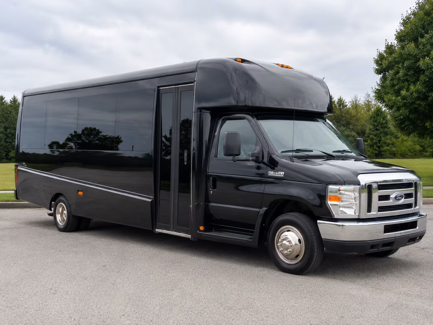 school field trip and group event buses for gloucester students
